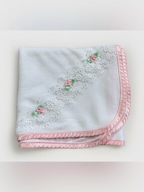 Vintage Alexis USA Baby Blanket White Pink Eyelet Lace Ruffle Cotton Shabby Chic